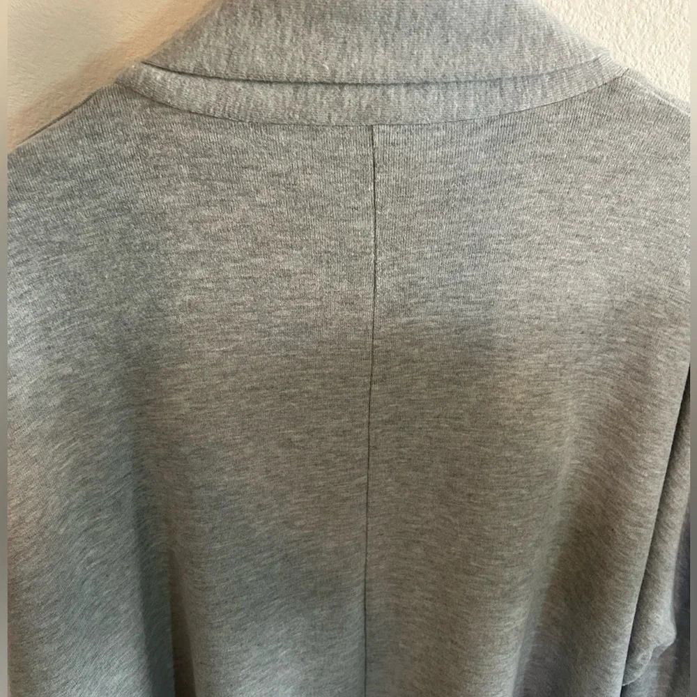 CUPCAKES & CASHMERE OPEN YOGA CARDIGAN WRAP SWEATER SIZE XS EUC - Picture 6 of 6